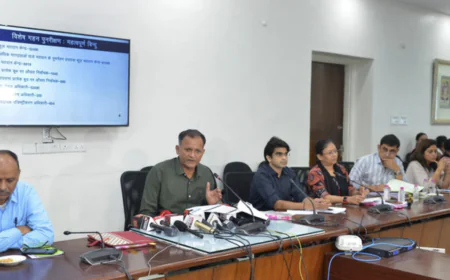 Congress Alleges BJP ‘Stealing Votes’ Under Voter List Revision Program