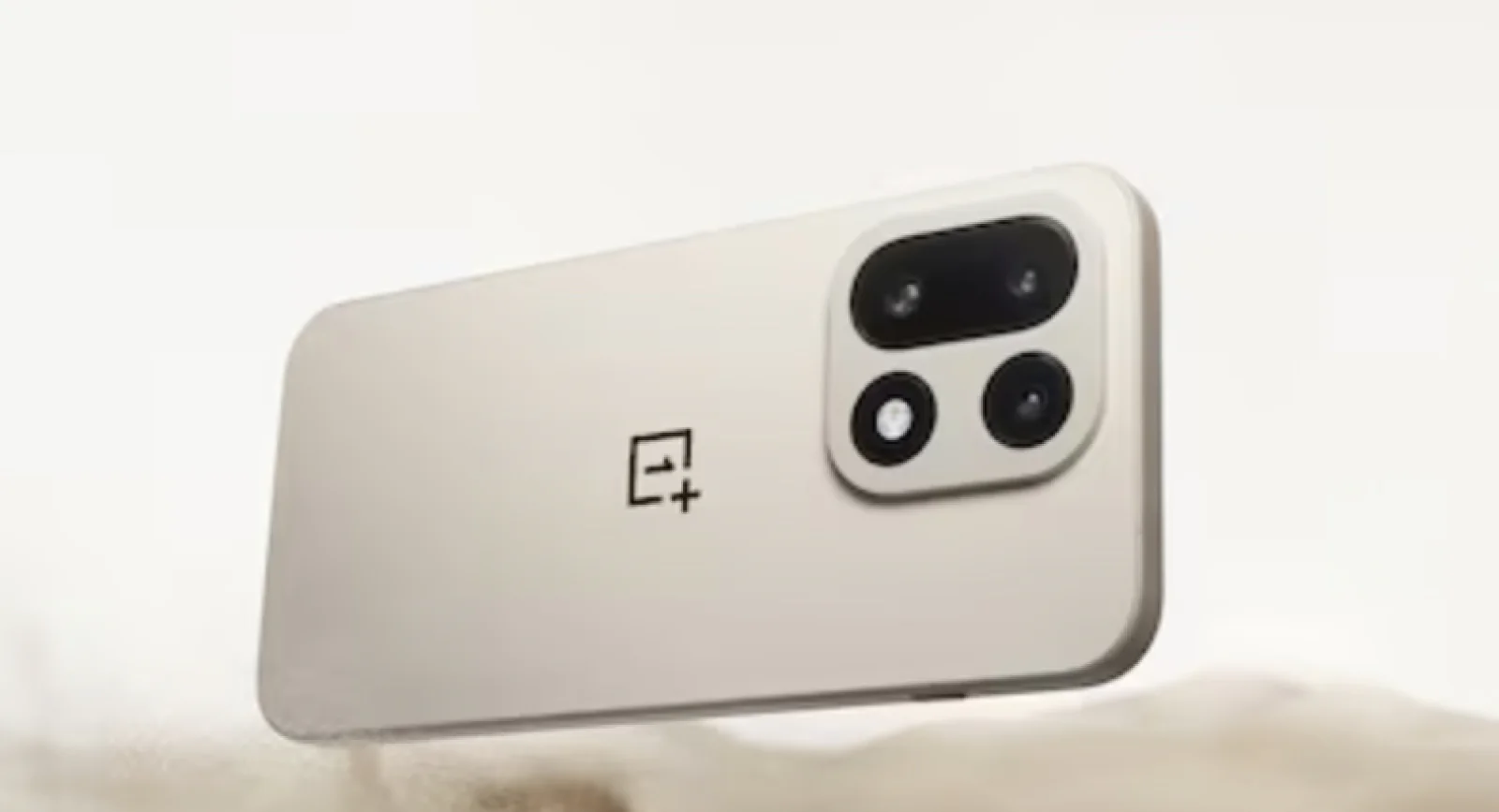 Next-Gen OnePlus 15 Coming Soon: Flagship to Feature Snapdragon 8 Elite 5 and 120W Fast Charging