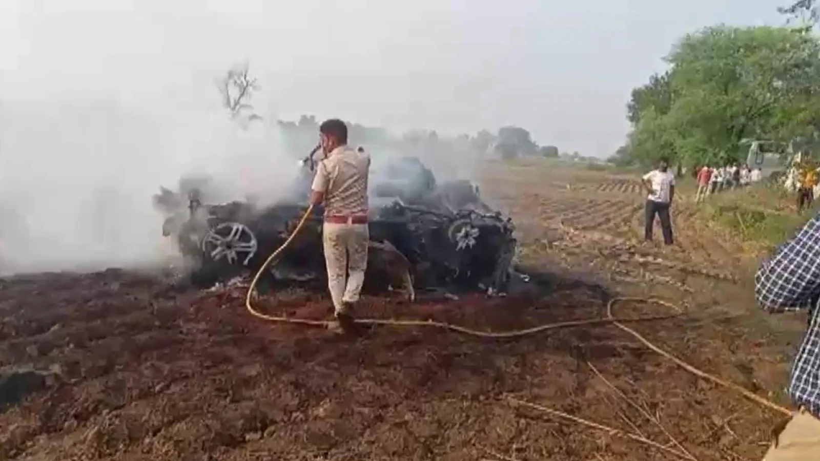 Tragedy in Chomu: Speeding SUV Collides with Motorcycles, Four of a Family Lose Lives