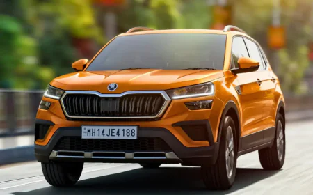 Skoda Kushaq Facelift Spotted Testing; Panoramic Sunroof Confirmed for 2026 Launch
