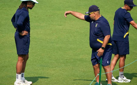 SA Coach Sparks Row: Shukri Conrad Says India Must “Grovel” in Guwahati Test