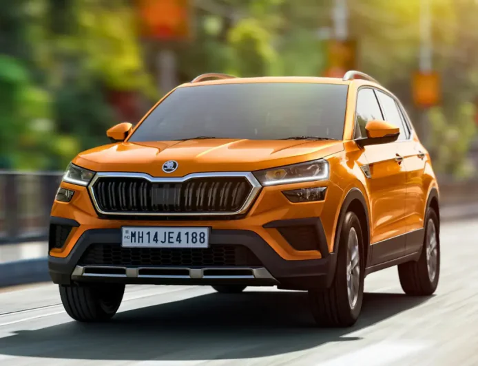 Skoda Kushaq Facelift Spotted Testing; Panoramic Sunroof Confirmed for 2026 Launch