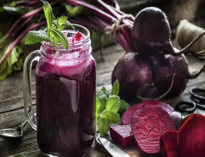 Beetroot Juice Helps Detox the Liver, Boost Metabolism & Improve Cholesterol Levels