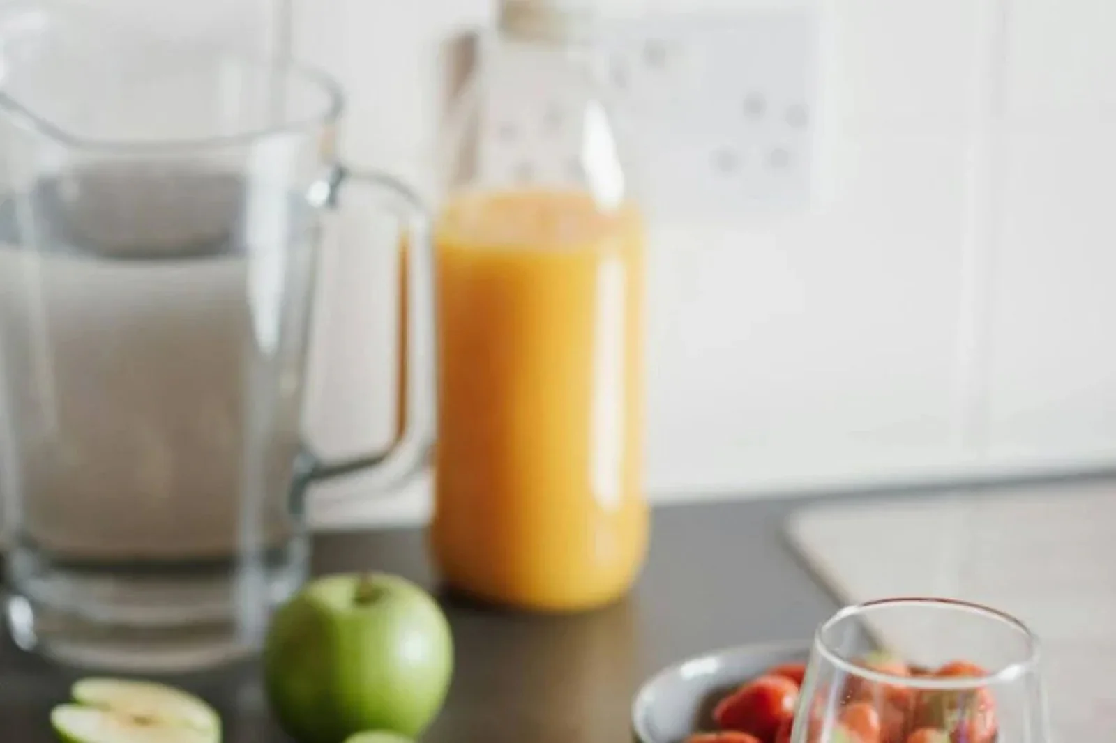 6 Energy-Boosting Superfoods to Keep You Warm and Active This Winter