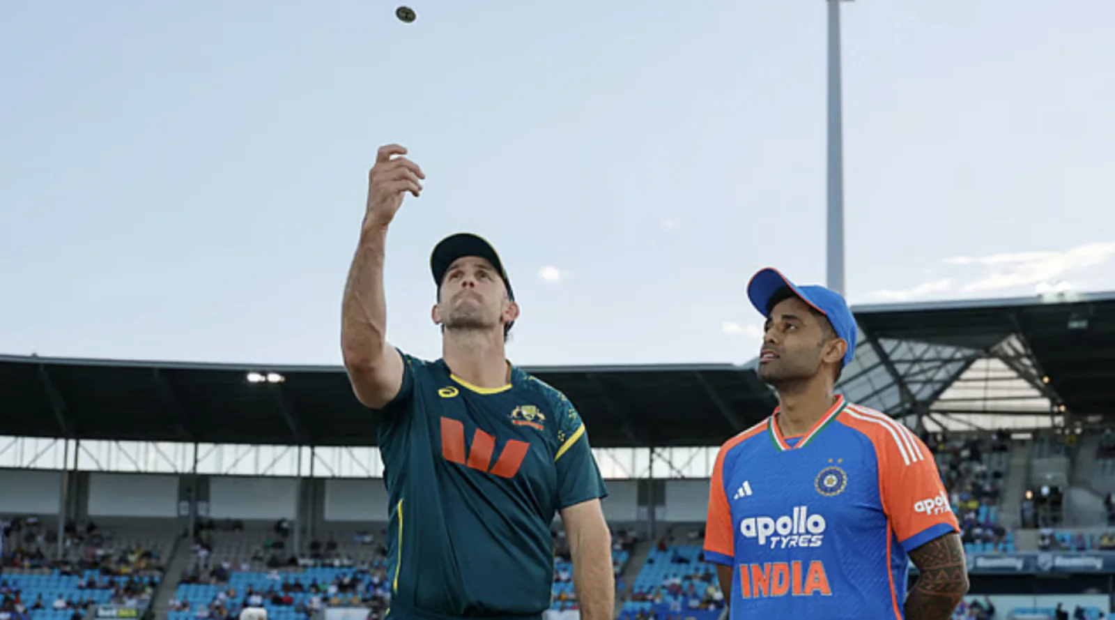 India Aim for 2–1 Lead as Australia Miss Key Players in Fourth T20 at Carrara Oval