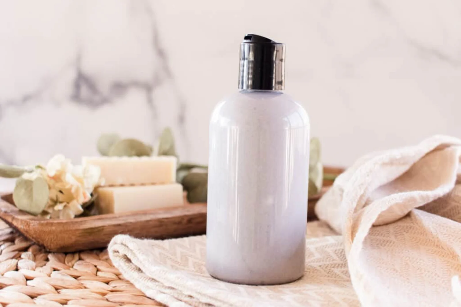 Try These Easy Homemade Ayurvedic Shampoos for Strong and Healthy Hair