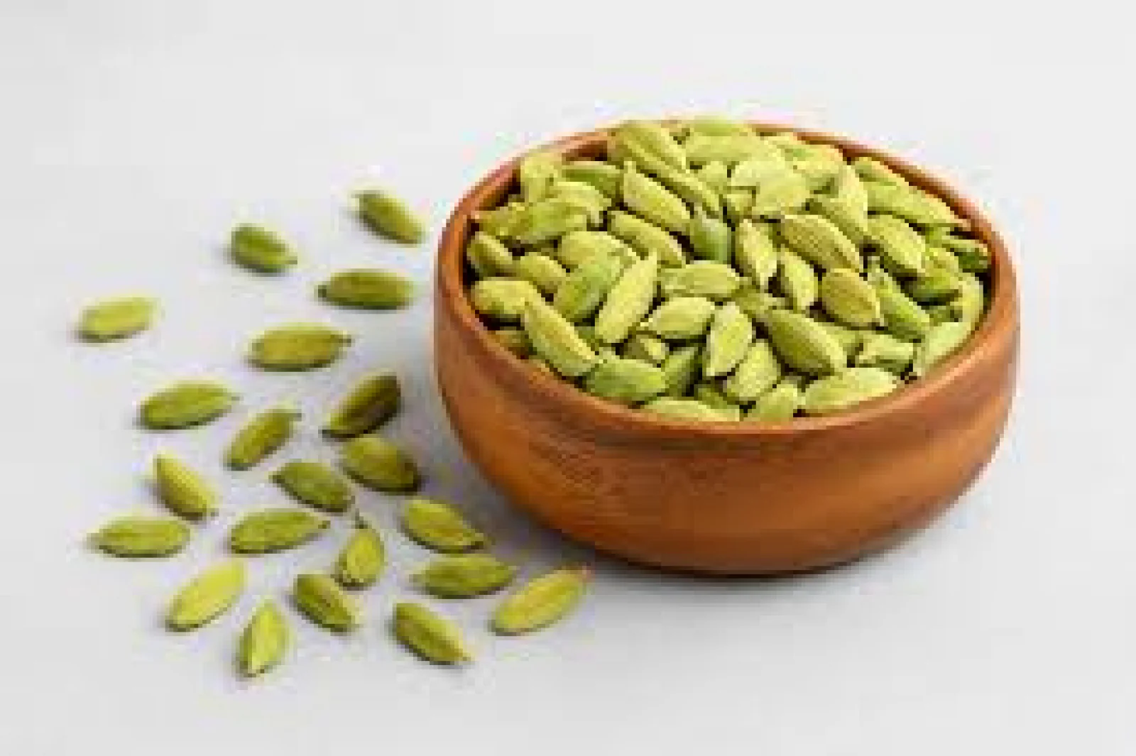 Cardamom Water on an Empty Stomach: A Simple Habit With Powerful Health Benefits