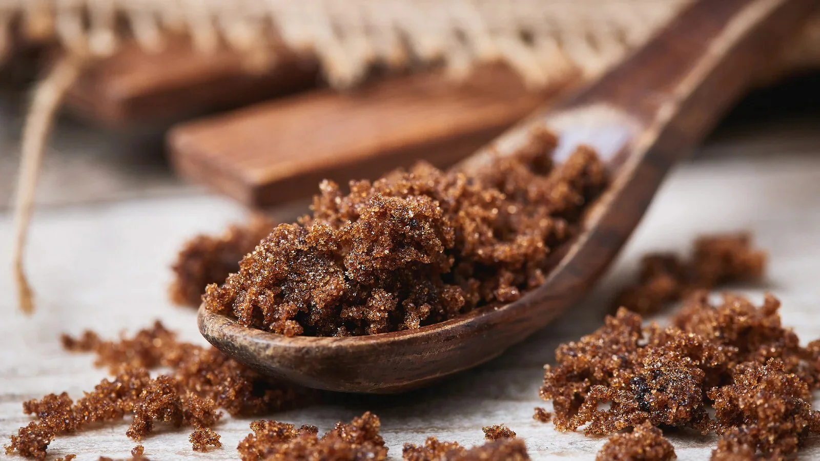 Trying to Quit Sugar? Desi Khand Helps You Stay Healthy Without Sacrificing Taste