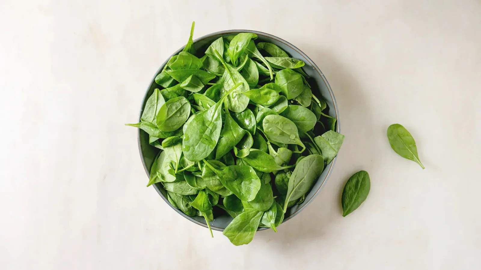 Excess Spinach Consumption: Know the Hidden Side Effects