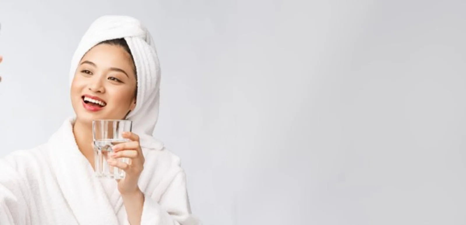 How To Hydrate Your Skin Without Needing A Moisturiser 24/7?