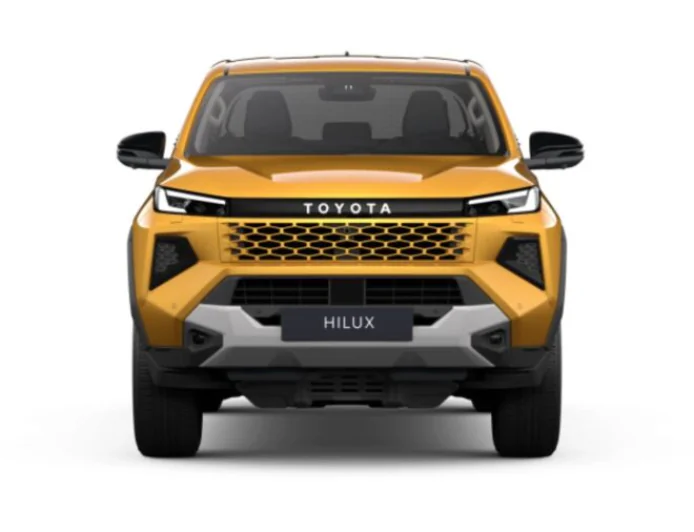 Updated Toyota Fortuner Seen on Test; New Grille, Slimmer Headlights Expected