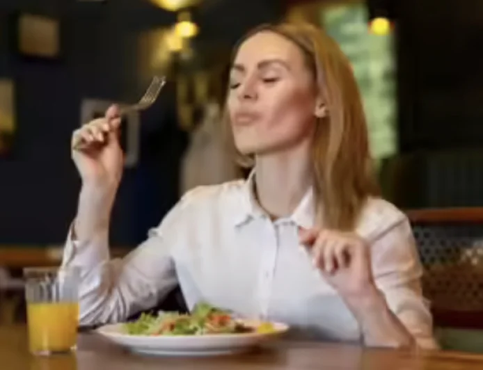 From Chewing Slowly to Sleeping Well: Simple Weight Loss Hacks