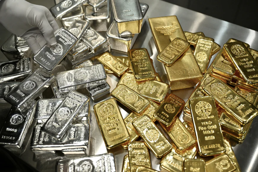 Investors Burnt as Silver Falls Over 30%, Gold Slides Nearly 20% From Peak