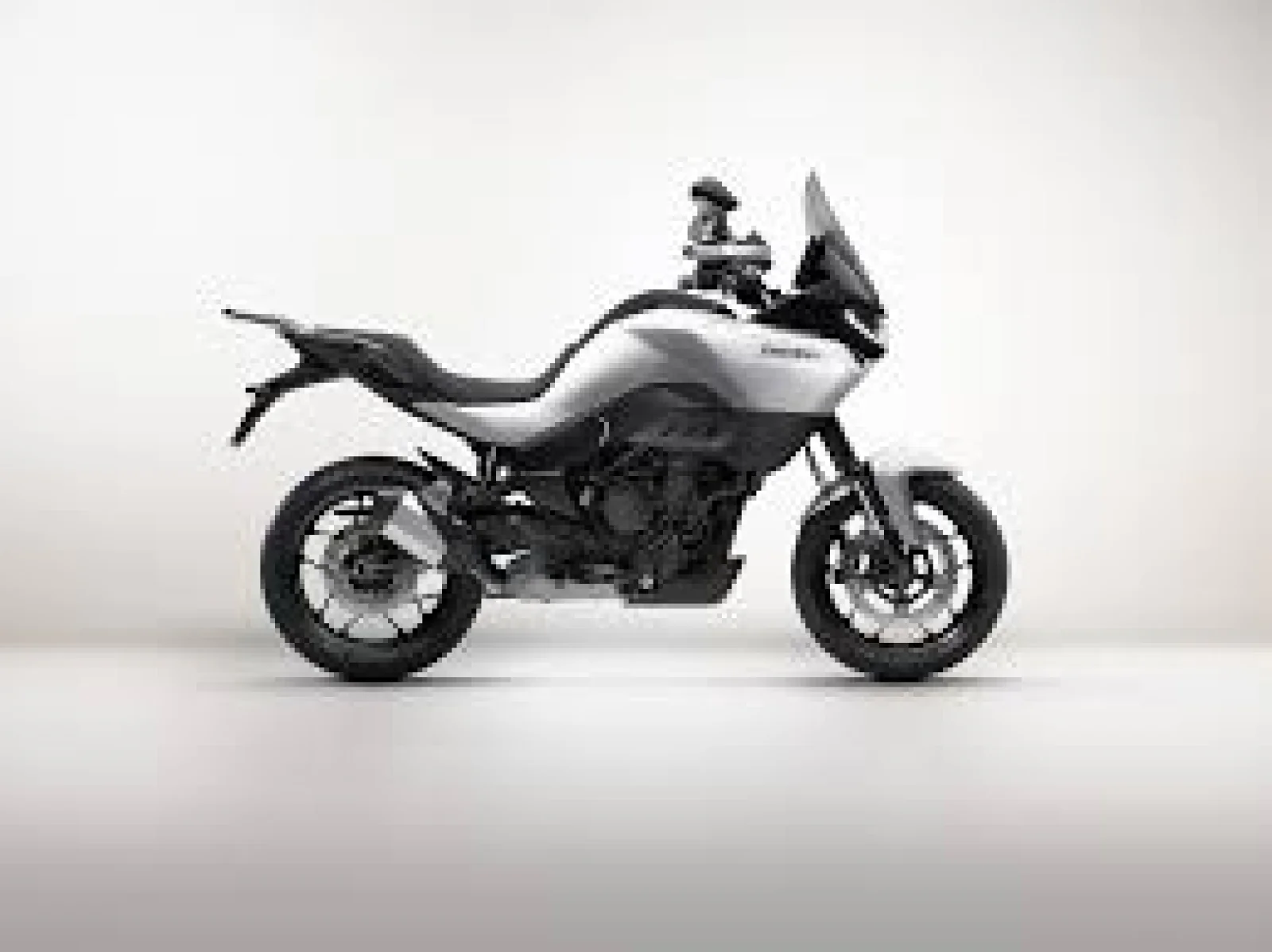 Norton Motorcycles Atlas GT Spotted Testing in India; Featuring Cruise Control, Wheelie Control, Hill Assist