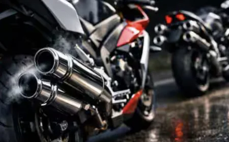 Why Do Some Sports Bikes Have Two or Four Silencers? The Engineering Explained