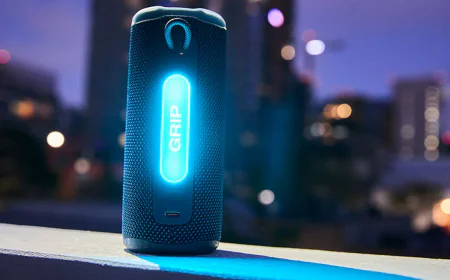JBL Grip Bluetooth Speaker Debuts in India with 12-Hour Battery and IP68 Rating