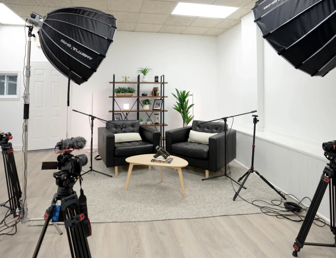 Friends Media PR Launches New Creator Studio to Boost Podcasting and Video Content