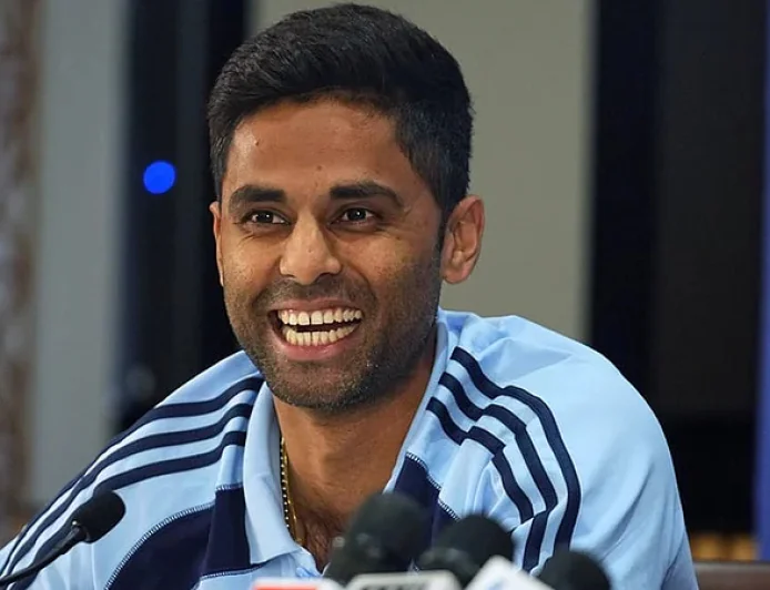 ICC Men's T20 World Cup Final: Suryakumar Yadav Reacts to New Zealand Captain’s ‘Silence the Crowd’ Comment