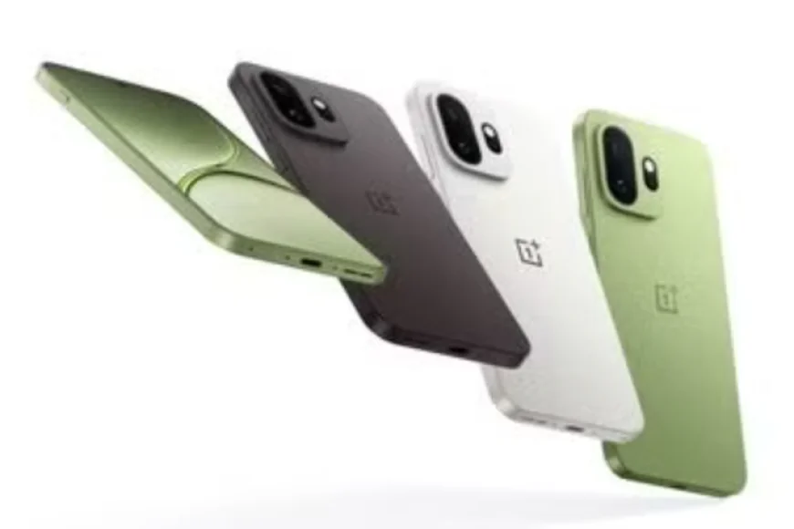 OnePlus 15T Launched in China with 7,500mAh Battery and 165Hz Display