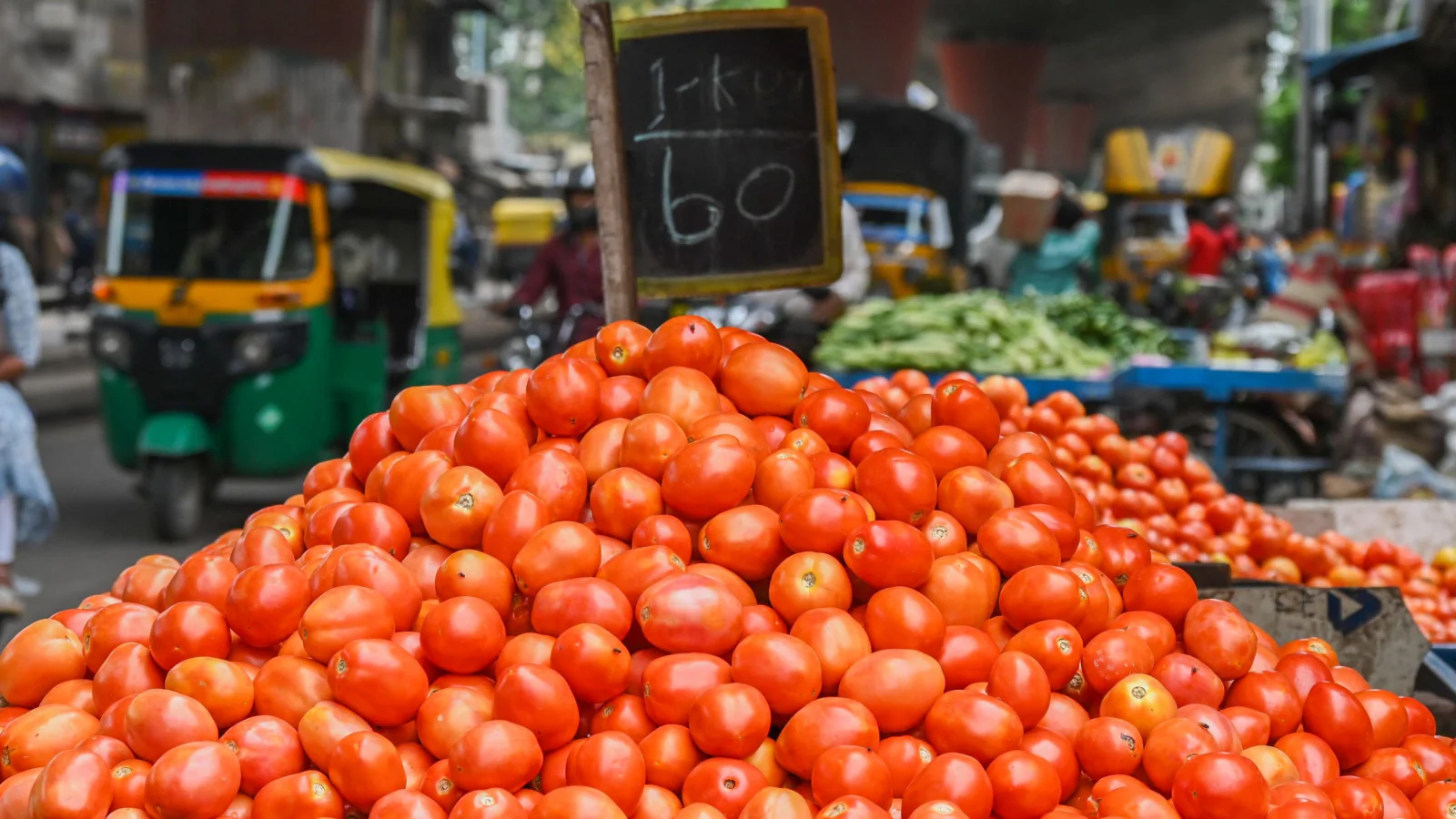 India Retail Inflation Rises to 3.21% in February Amid Global Oil Concerns