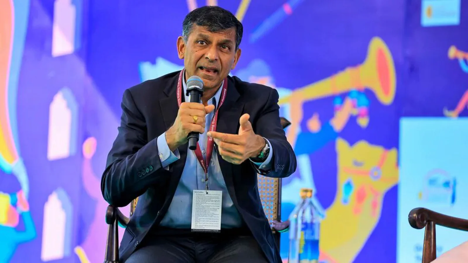 AI Won’t Eliminate White-Collar Jobs Soon, Says Former Reserve Bank of India Governor Raghuram Rajan