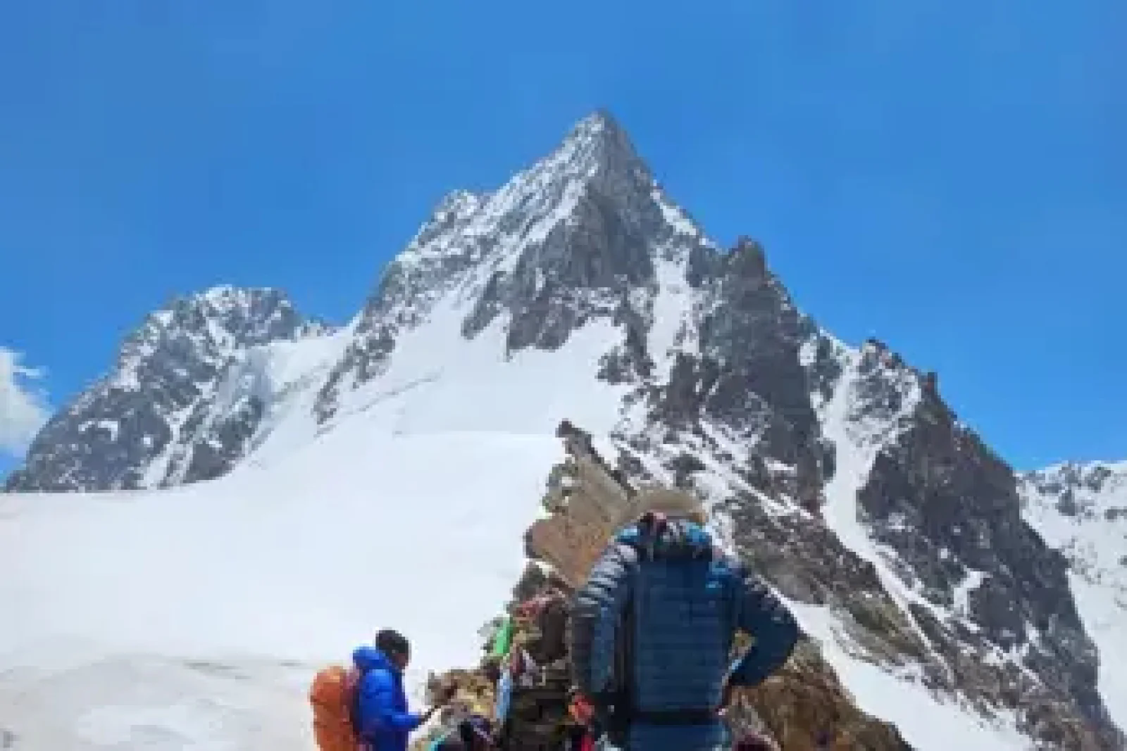 Panpatia Col Trek: The Crown of Uttarakhand Connecting Badrinath to Kedarnath