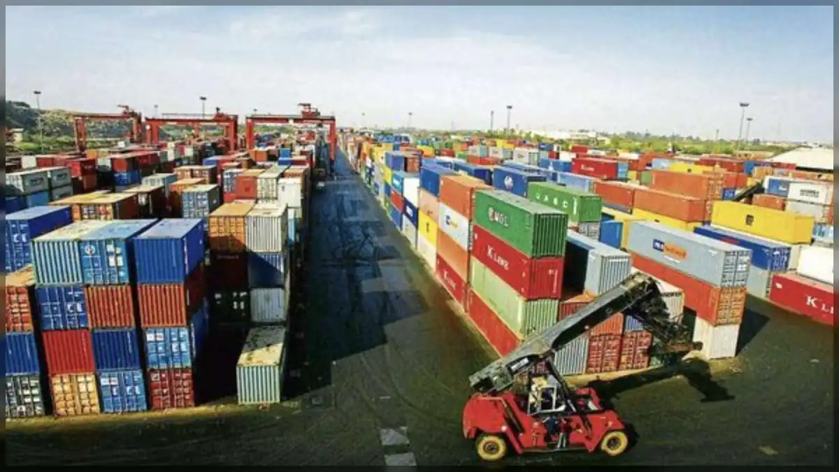 India’s Record Trade Deficit May Ease as Oil Prices Cool and Trade Deals Gain Pace: Bank of Baroda Report