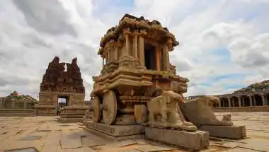 Stone That Sings: Vittala Temple Amazes World with Musical Pillars and Stone Chariot