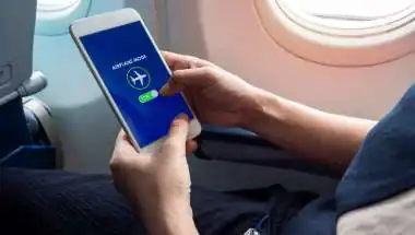 Why You Must Turn On Airplane Mode Before Takeoff – The Real Reason Explained