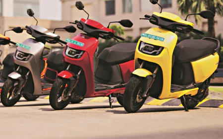 India EV Market Hits Record: 1.91 Lakh Electric Two-Wheelers Sold in March 2026