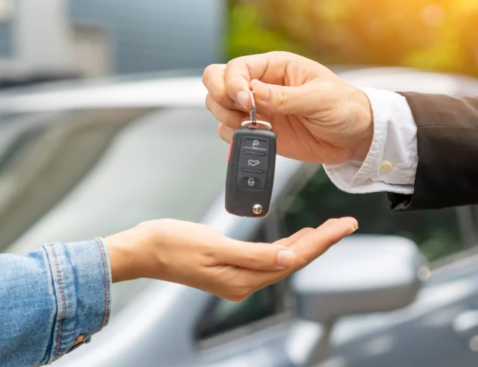 Planning to Buy Your First EV? Don’t Make These Costly Mistakes