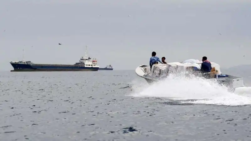 Donald Trump Threatens Strait of Hormuz Blockade to Counter Iran’s ‘Toll Tax’ Move