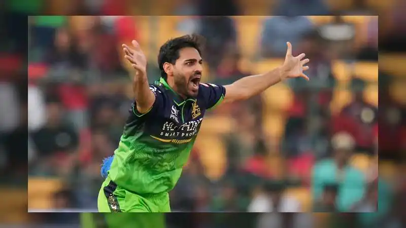 Royal Challengers Bangalore Star Bhuvneshwar Kumar Leads Attack with Swing and Experience
