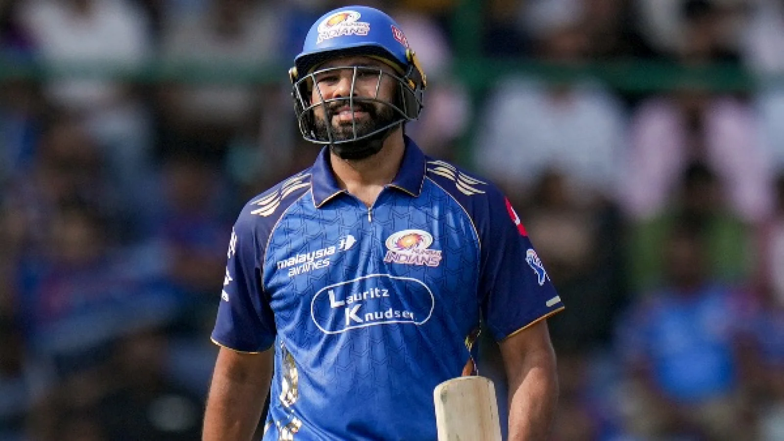 Rohit Sharma Breaks MS Dhoni’s Record Despite Mumbai Indians’ Loss to Delhi Capitals