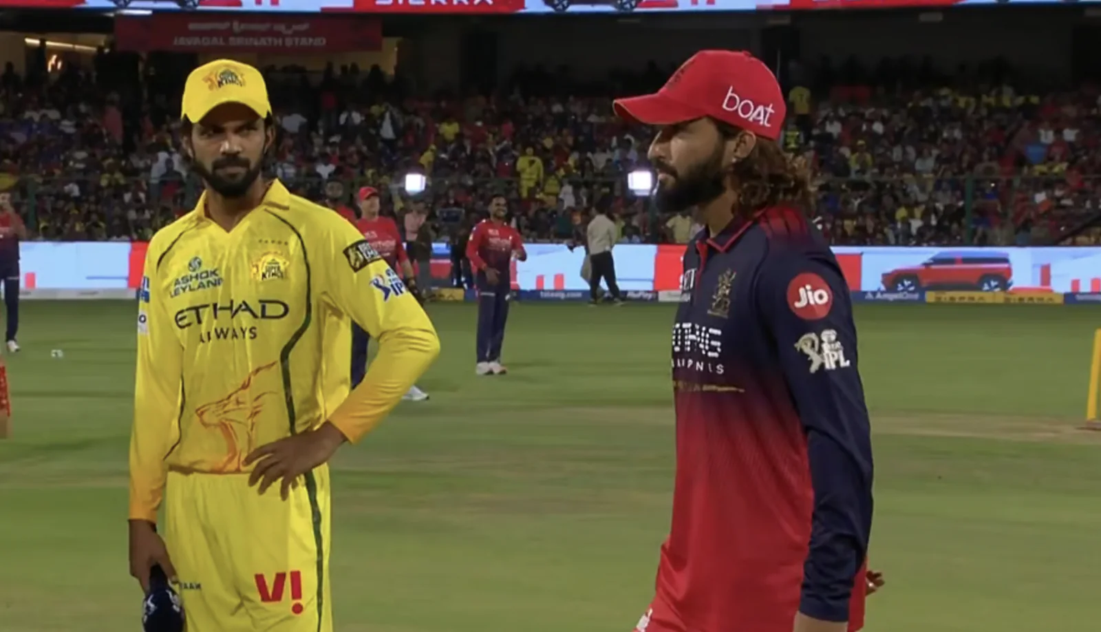 RCB vs CSK IPL 2026: Gaikwad Wins Toss, Chooses to Bowl; Both Teams Unchanged