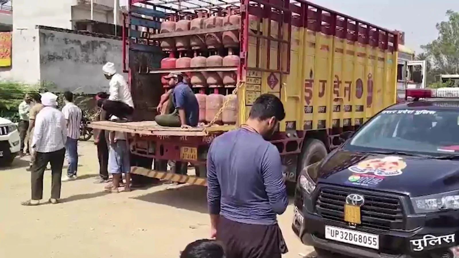 Government Seizes 57,000 LPG Cylinders, Arrests 229 in Nationwide Anti-Hoarding Drive