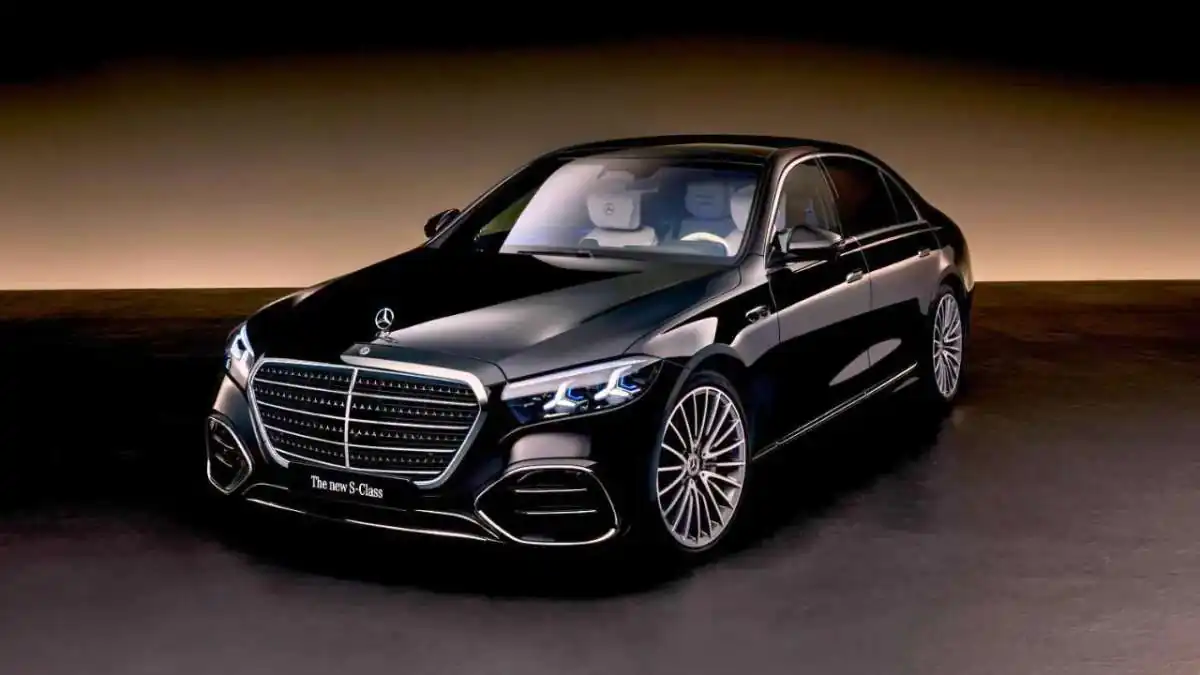 New Mercedes S-Class Facelift Could Become Brand’s Most Advanced Luxury Sedan Yet New Mercedes S-Class Facelift Could Become Brand’s Most Advanced Luxury Sedan Yet
