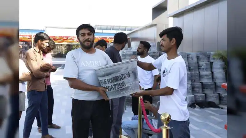 Jodhpur’s ‘Dog Home Foundation’ Battles 45°C Heatwave with Massive ‘10,000 Water Tank’ Initiative for Strays