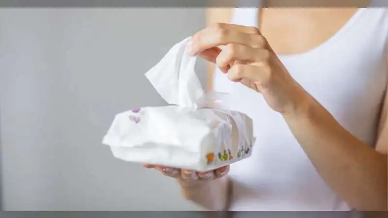 Wet Wipes and Skin Damage: The Hidden Truth You Need to Know