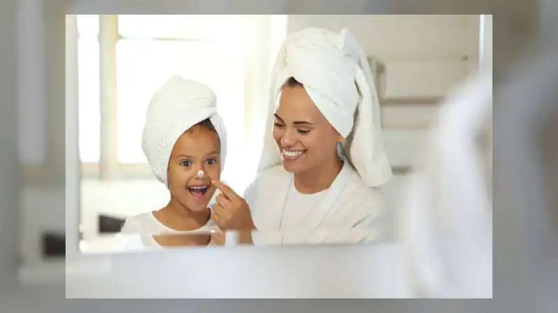 Mother’s Day Beauty Tips: Homemade Face Packs and Minimal Makeup for a Perfect Mother’s Day Look