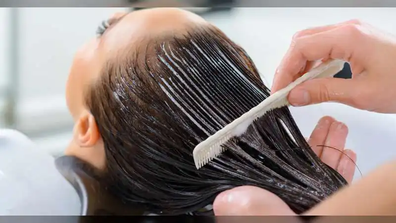 From Diet to Hair Masks: Best Natural Treatments to Prevent Hair Fall and Promote Growth