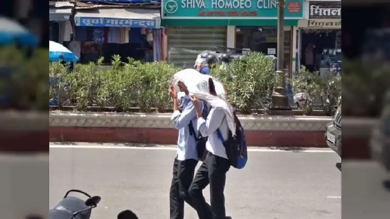 Sriganganagar Scorches at 48.2°C - Third Hottest in India; Rain Relief Forecast for 11 Rajasthan Districts