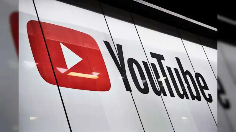 YouTube to Auto-Detect Photorealistic AI Content and Label It Without Creator Input