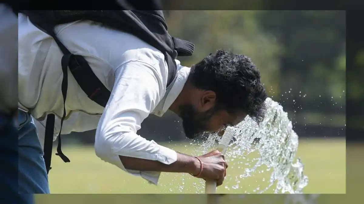 Rajasthan Weather Turns Extreme: Scorching Heat in West, Showers Likely in East