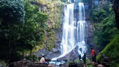 Planning a Monsoon Trip? These 5 Places in India Are Most Stunning When It Rains