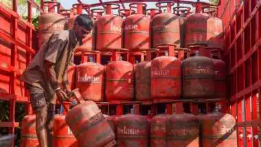Government Lifts LPG Supply Restrictions for Commercial and Industrial Consumers Across India
