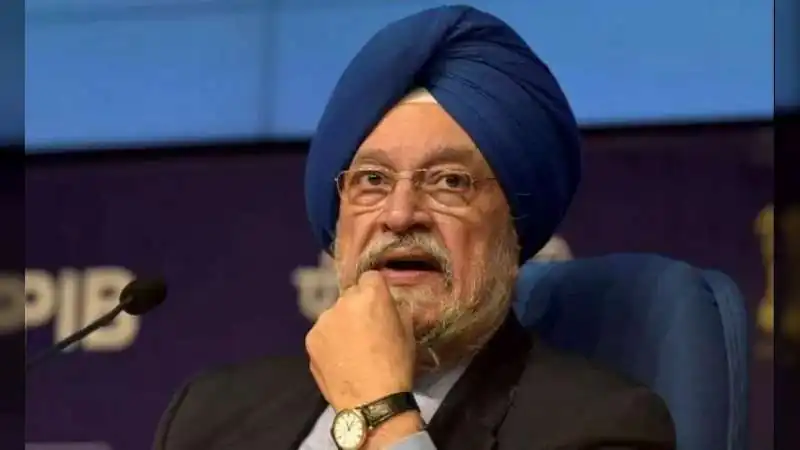 India Has 76-80 Days of Oil Reserves, Fuel Prices May Decline: Hardeep Singh Puri