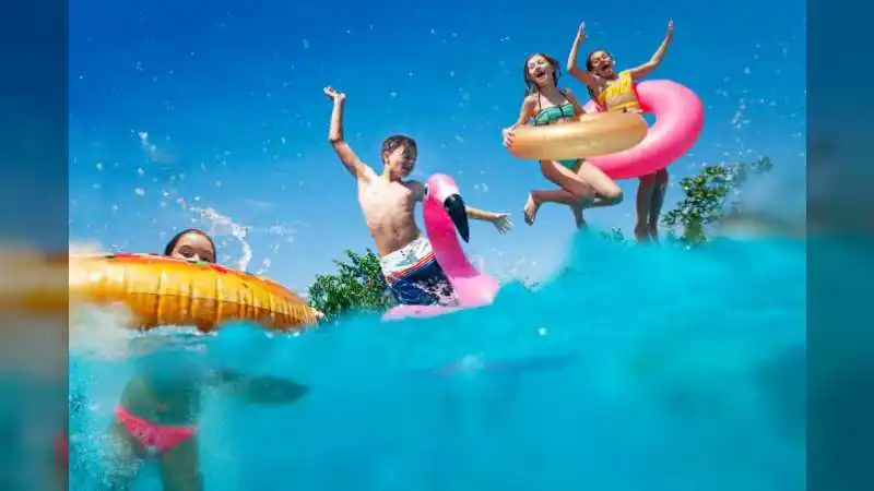 From Skin Rashes to Dehydration: Common Health Problems Caused by Pool Parties