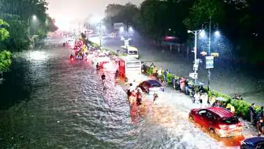 Heavy Rain Alert for Rajasthan July 7-10: Red Warning in 8 Districts, Jaipur Roads Cave In After Monsoon Downpour