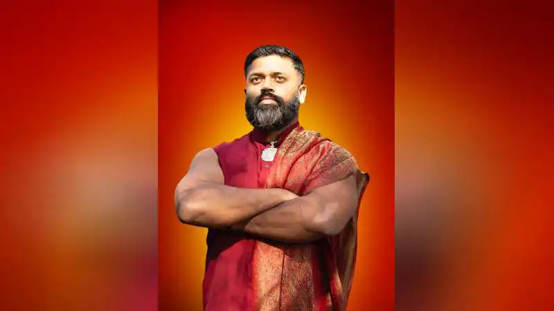 'Pride of Rajasthan' Ishan Shivanand is Bringing India's Ancient Yogic Sciences to the World